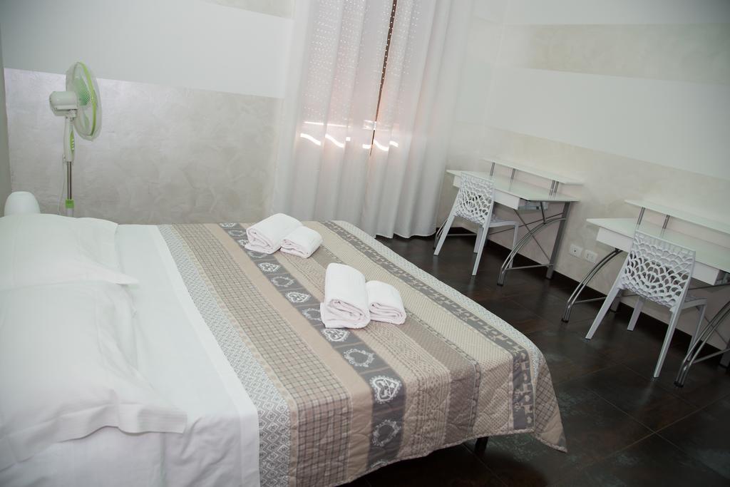 Elena Guest House *